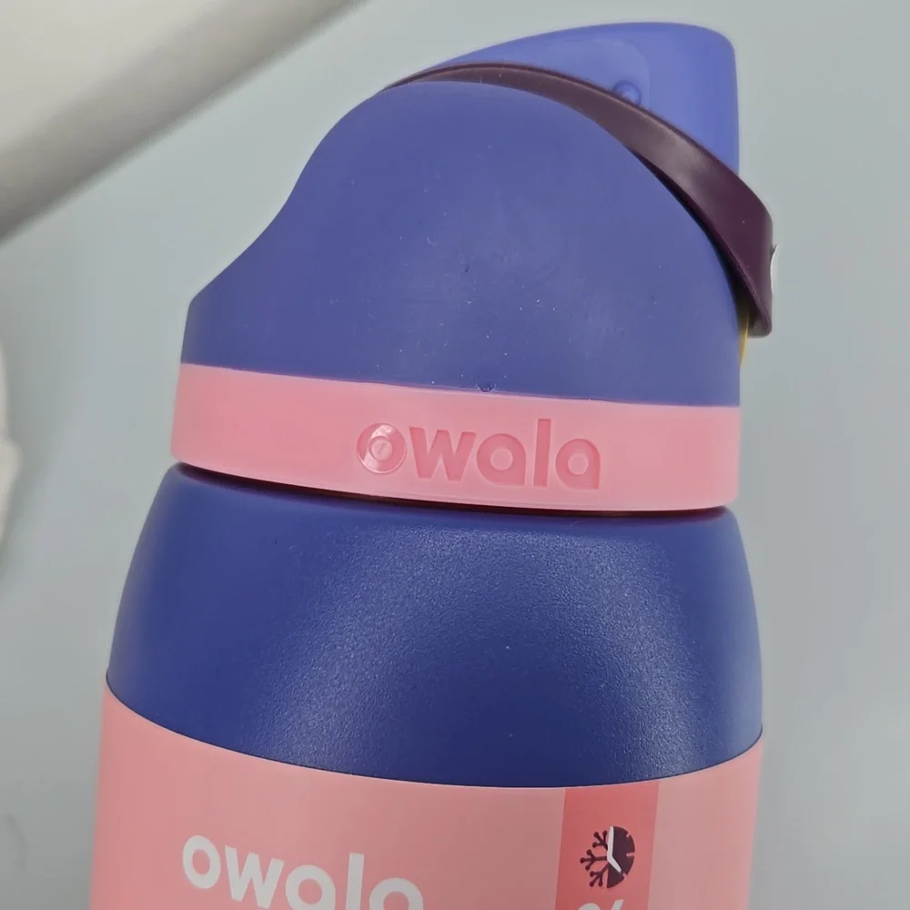 NWT Owala FreeSip Stainless Steel Water Bottle 40oz Color: Blue Jay - Picture 6 of 10